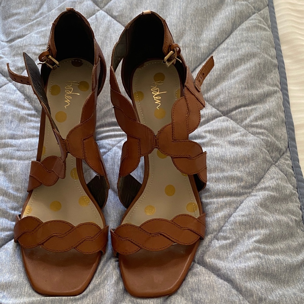 Boden Tan Strappy Block Heeled Sandals